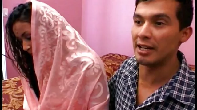 XXX कोई पंजीकरण  महिलाओं सेक्सी वीडियो में हिंदी मूवी